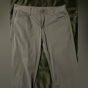 Rhone Commuter 5-Pocket Performance Pant